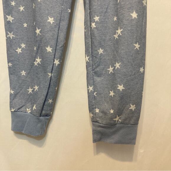 Splendid Blue and White Star Pattern Long Sleeve Pajama Pants Cozy Lounge Set - Picture 7 of 10